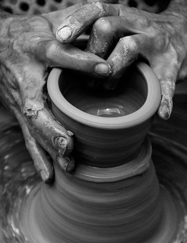 oggettistica in ceramica artigianale fatta a mano pugliese e siciliana